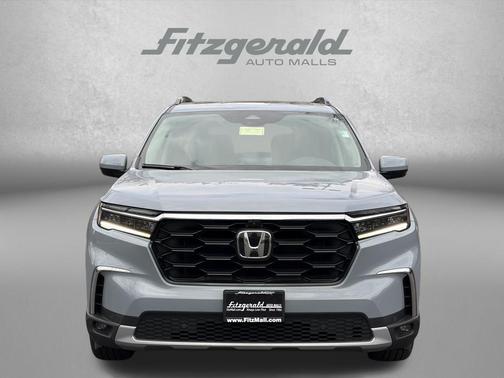 2023 Honda Pilot AWD Elite