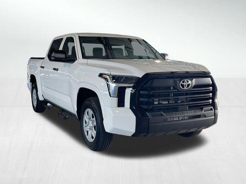 2025 Toyota Tundra SR