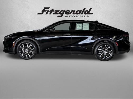 2023 Toyota Crown XLE