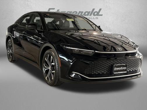2023 Toyota Crown XLE