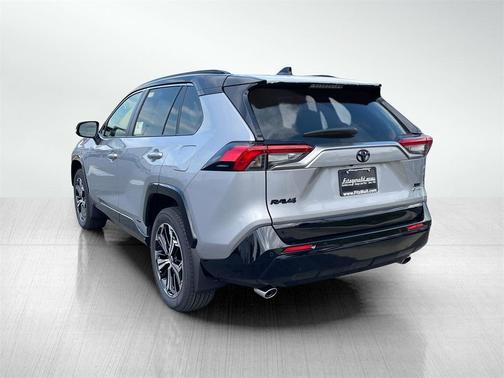 2025 Toyota RAV4 Hybrid SE