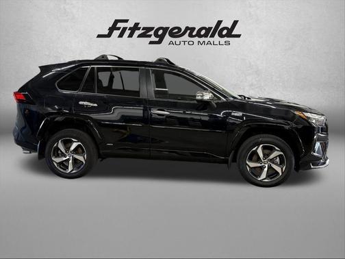2022 Toyota RAV4 Prime SE