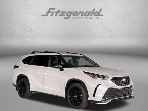 Wind Chill Pearl 2024 Toyota Highlander XSE
