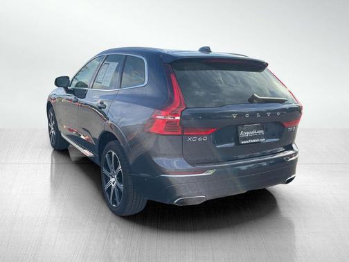 2021 Volvo XC60 T5 Inscription