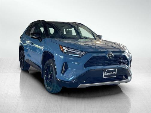 2025 Toyota RAV4 Hybrid SE