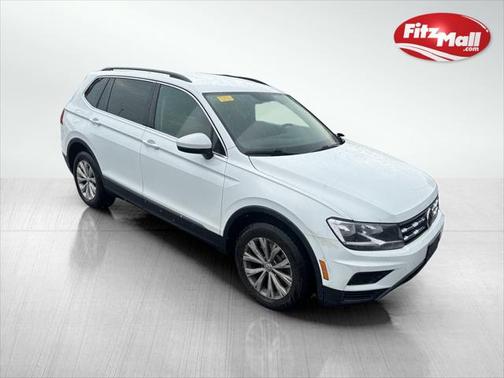 White Silver 2018 Volkswagen Tiguan 2.0T SE