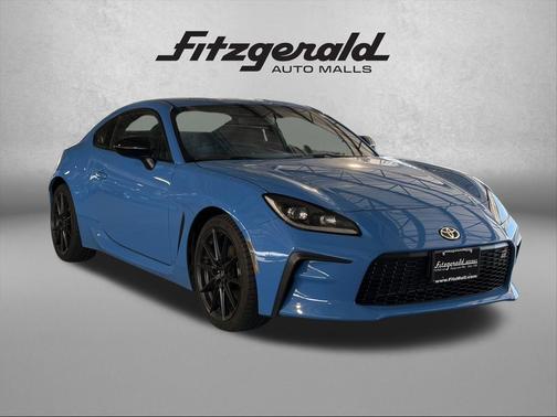 2024 Toyota GR86 Premium