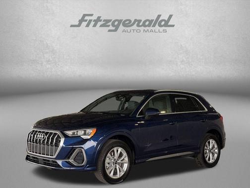 Navarra Blue Metallic 2022 Audi Q3 45 S line Premium