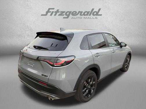 Urban Gray Pearl 2025 Honda HR-V AWD Sport