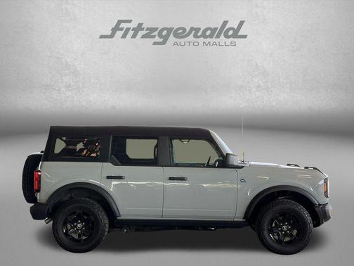 CACTUS GRAY 2024 Ford Bronco Black Diamond