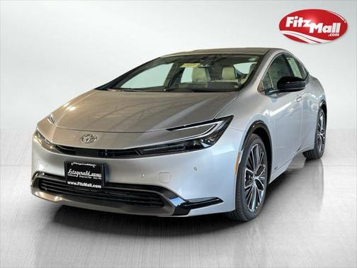 2025 Toyota Prius XLE