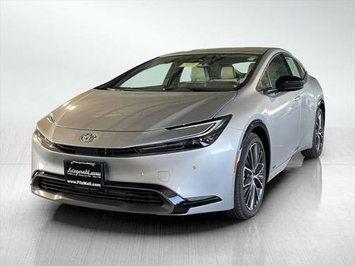 2025 Toyota Prius XLE