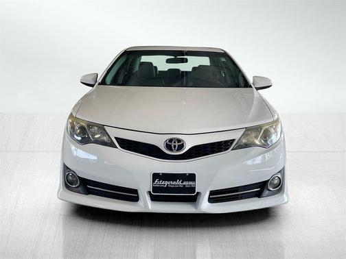 2014 Toyota Camry SE Sport