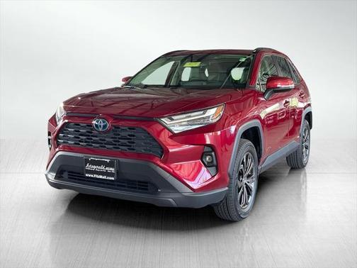 2022 Toyota RAV4 Hybrid XLE Premium