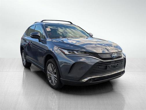 2022 Toyota Venza XLE