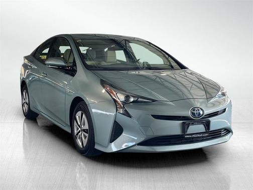 2017 Toyota Prius Three