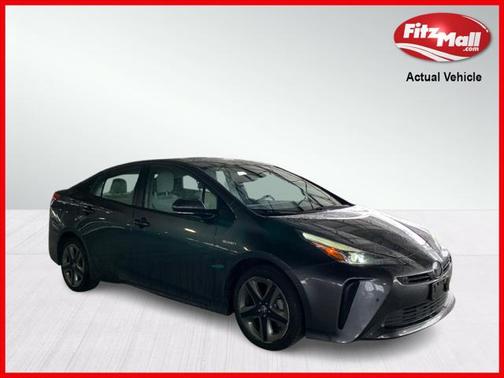 2020 Toyota Prius XLE