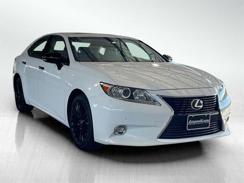 2015 Lexus ES 350 Crafted Line