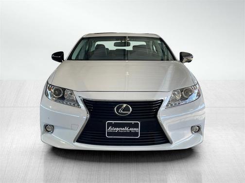 2015 Lexus ES 350 Crafted Line