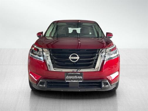 2024 Nissan Pathfinder SV 4WD