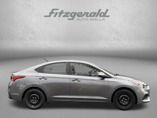 2019 Hyundai Accent SE