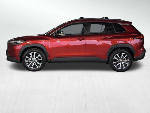 2025 Toyota Corolla Cross XLE