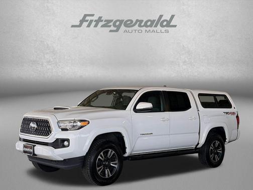 Super White 2018 Toyota Tacoma TRD Sport