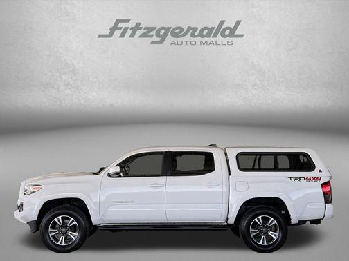 Super White 2018 Toyota Tacoma TRD Sport