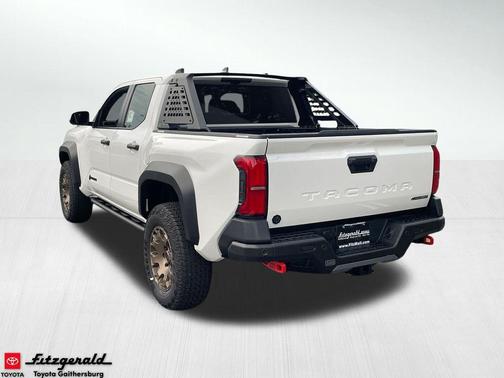 2025 Toyota Tacoma Hybrid Trailhunter