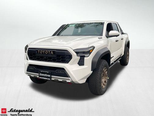 2025 Toyota Tacoma Hybrid Trailhunter
