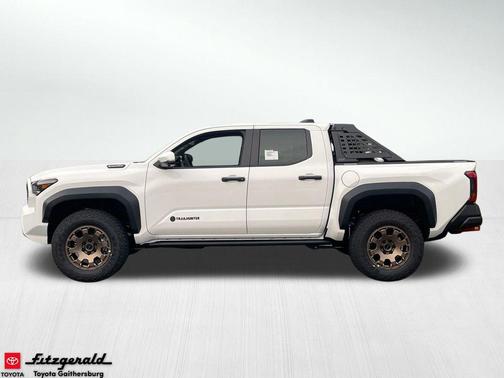 2025 Toyota Tacoma Hybrid Trailhunter