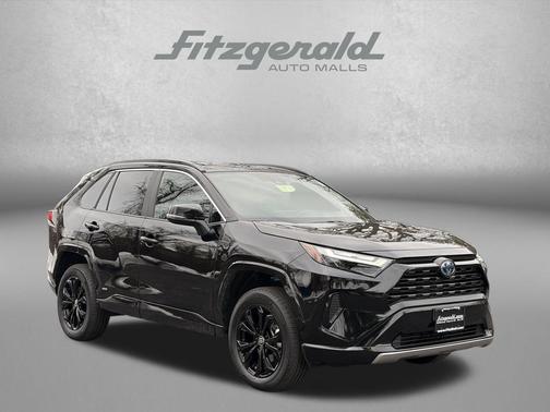 2024 Toyota RAV4 Hybrid SE