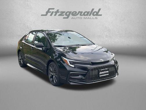Midnight Black Metallic 2026 Toyota Corolla SE