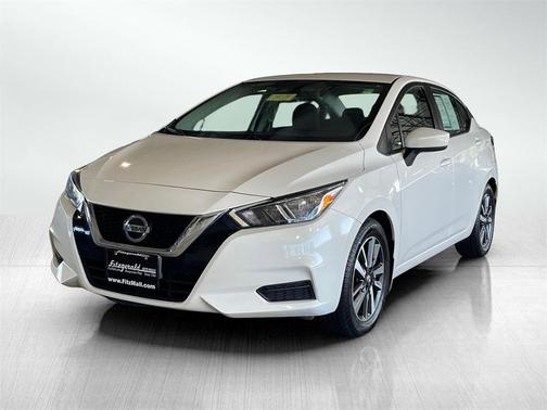 2022 Nissan Versa 1.6 SV