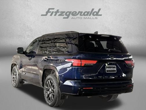 2024 Toyota Sequoia Platinum