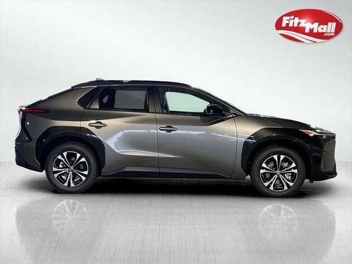 2025 Toyota bZ4X XLE