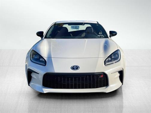 2025 Toyota GR86 Base