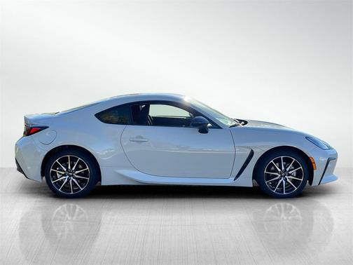 2025 Toyota GR86 Base