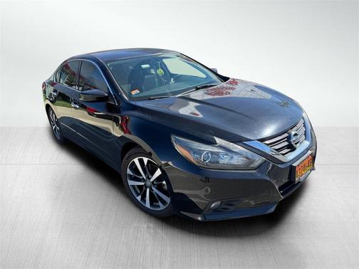 2016 Nissan Altima 2.5 SR