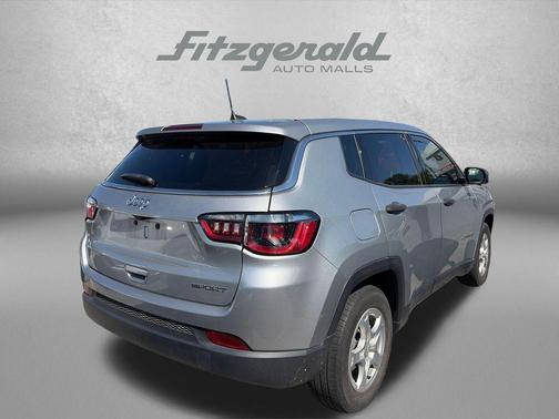 Billet Silver Metallic Clearcoat 2022 Jeep Compass Sport