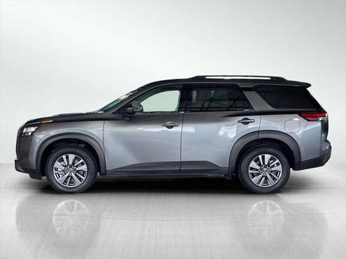 2024 Nissan Pathfinder SV 4WD