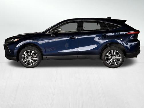 2024 Toyota Venza LE