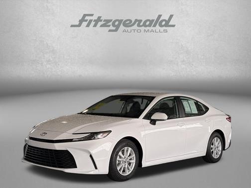 Ice Cap 2025 Toyota Camry LE