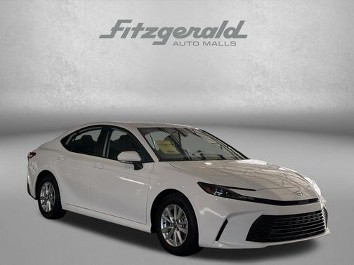 Ice Cap 2025 Toyota Camry LE