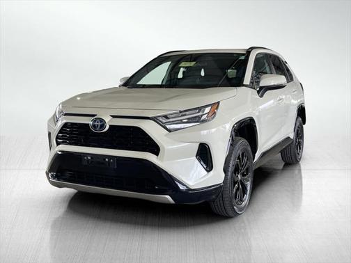 2022 Toyota RAV4 Hybrid SE