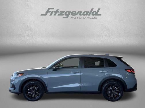 Urban Gray Pearl 2025 Honda HR-V AWD Sport