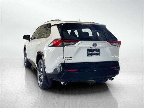 2022 Toyota RAV4 Prime SE