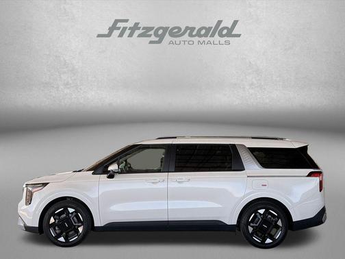 Snow White Pearl 2025 Kia Carnival EX