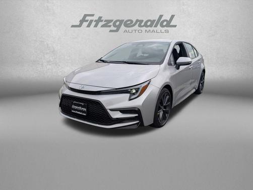 Classic Silver Metallic 2026 Toyota Corolla SE