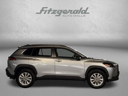 Sonic Silver 2026 Toyota Corolla Cross LE